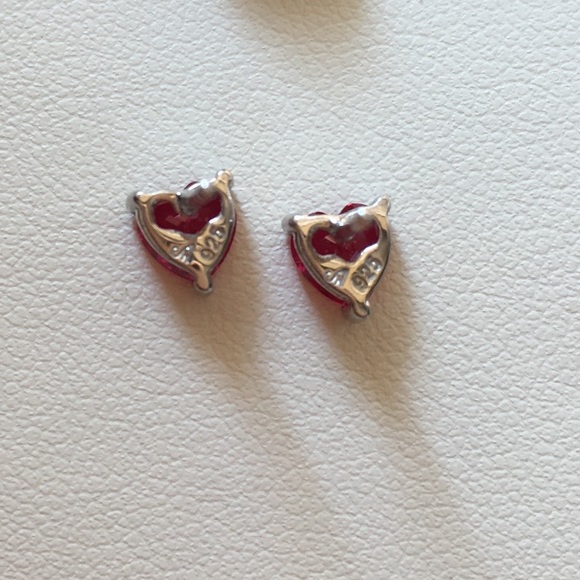 Helzberg Diamonds • Genuine Diamond & Ruby set - Picture 6 of 6